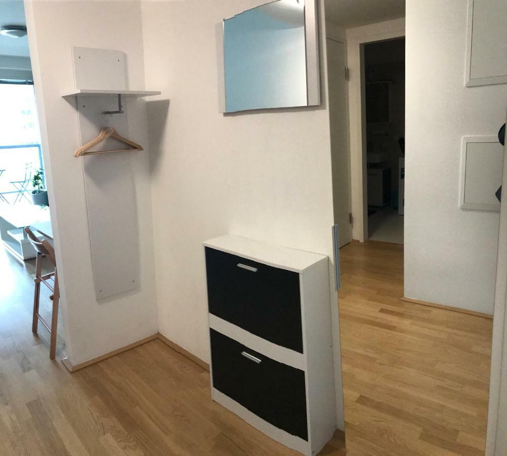 Apartment With Parking On Premise Vienna Exterior photo