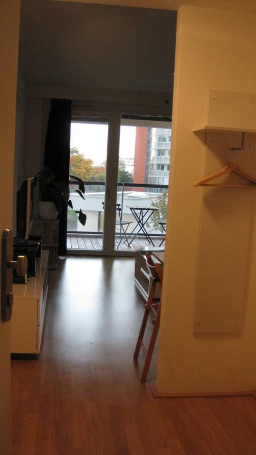Apartment With Parking On Premise Vienna Exterior photo